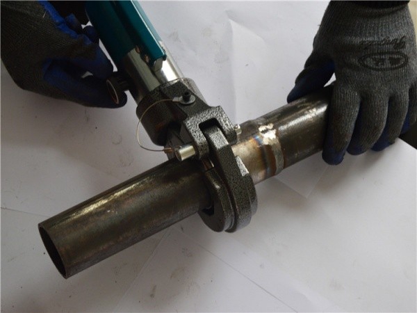 Clamp-Type Sonic Logging Tube